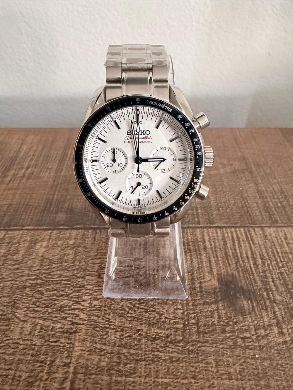 Seiko Silver White Dial Chronograph with Black Bezel and Stainless Bracelet